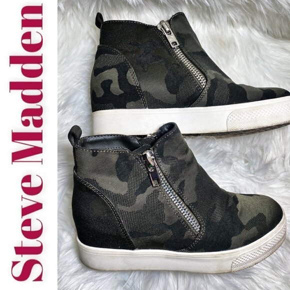 STEVE MADDEN WEDGIE Camo Dual Side Zip High Top Sneaker, Size 6 - Picture 7 of 8